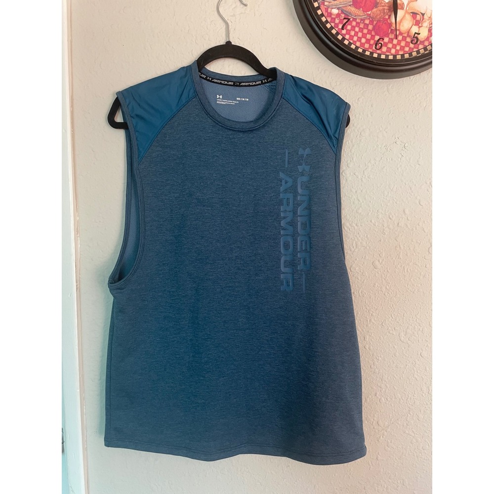 Under Armour Mens T Shirt size M